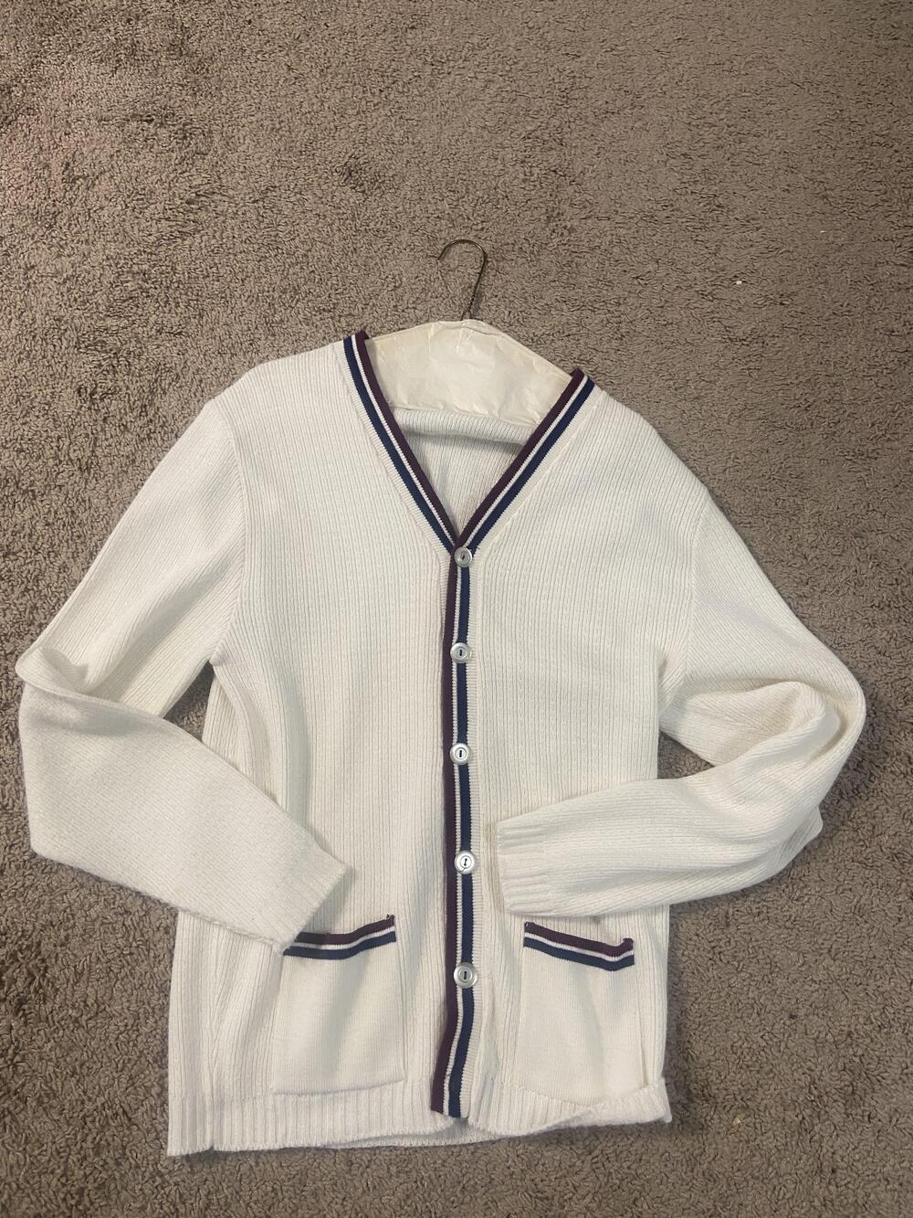 Cardigan Sweater Womens Small White V Neck Button Front Trim Rib Knit Pockets
